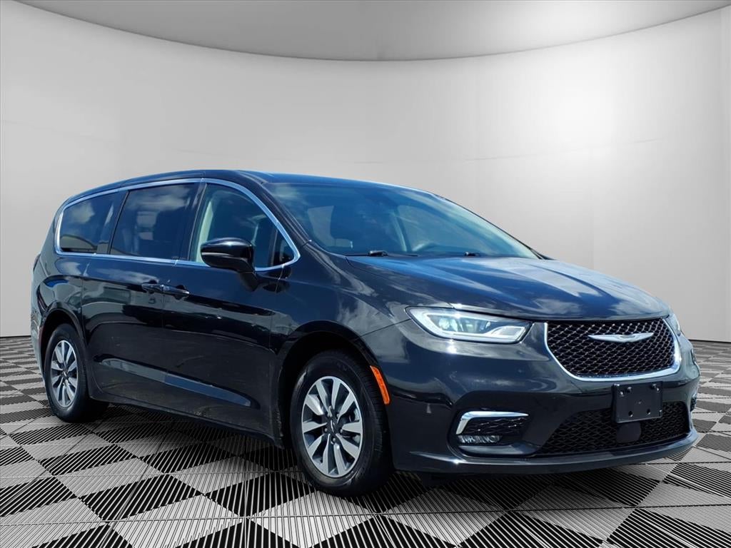 2024 Chrysler Pacifica Hybrid